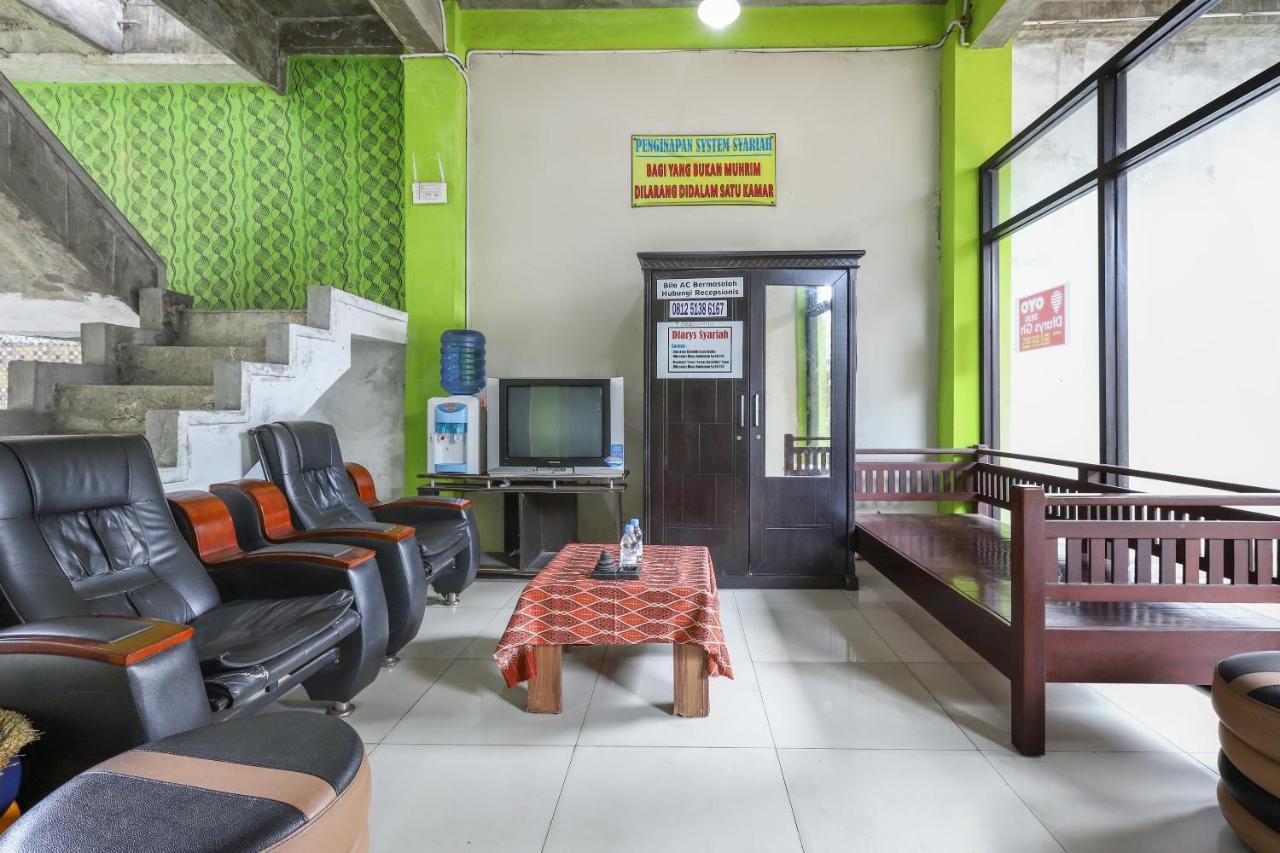 巴厘巴板 Oyo 3830 Dfarys Gh Syariah酒店 外观 照片