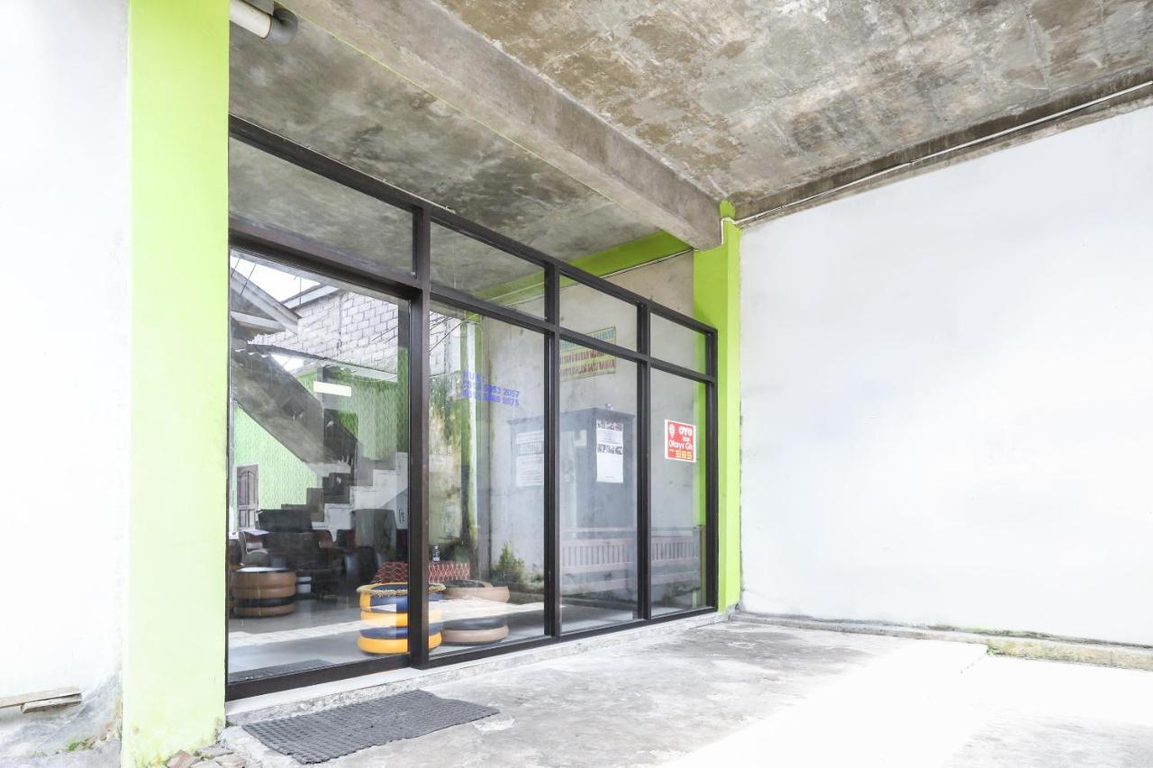 巴厘巴板 Oyo 3830 Dfarys Gh Syariah酒店 外观 照片